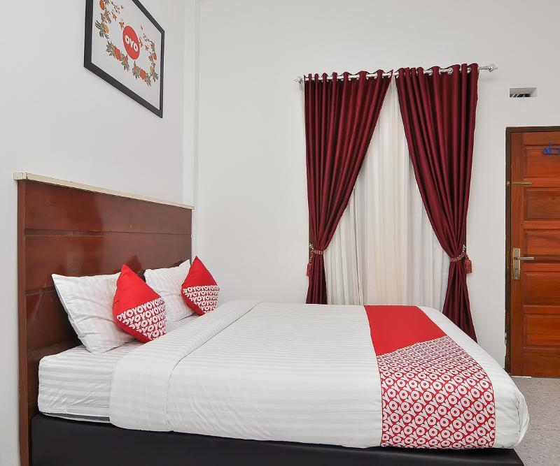 Reddoorz Syariah At Penginapan Eby Padang Екстер'єр фото
