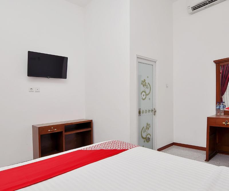 Reddoorz Syariah At Penginapan Eby Padang Екстер'єр фото